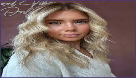 The Blonde Bombshell: Linda Cardellini's Transformation